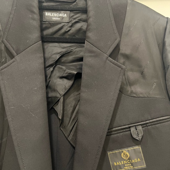 Balenciaga Unisex SS 22 - Picture 3 of 6